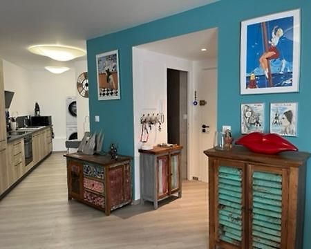 T2! 3 Ou 4 Personnes Centre Ville Neuf Avec Garage Sanary-sur-Mer Exterior foto